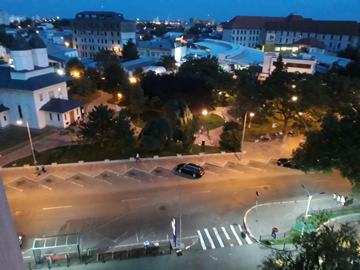 Hellen'S Ultracentral Apartament Бузэу Экстерьер фото