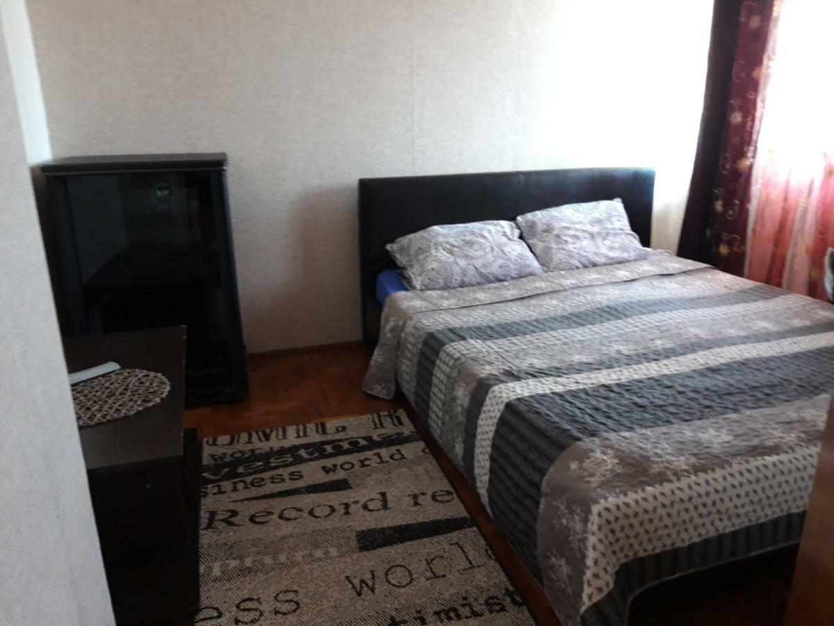 Hellen'S Ultracentral Apartament Бузэу Экстерьер фото